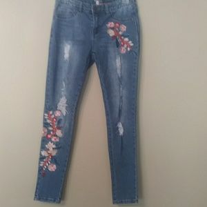 Preowned distressed embroided jeans